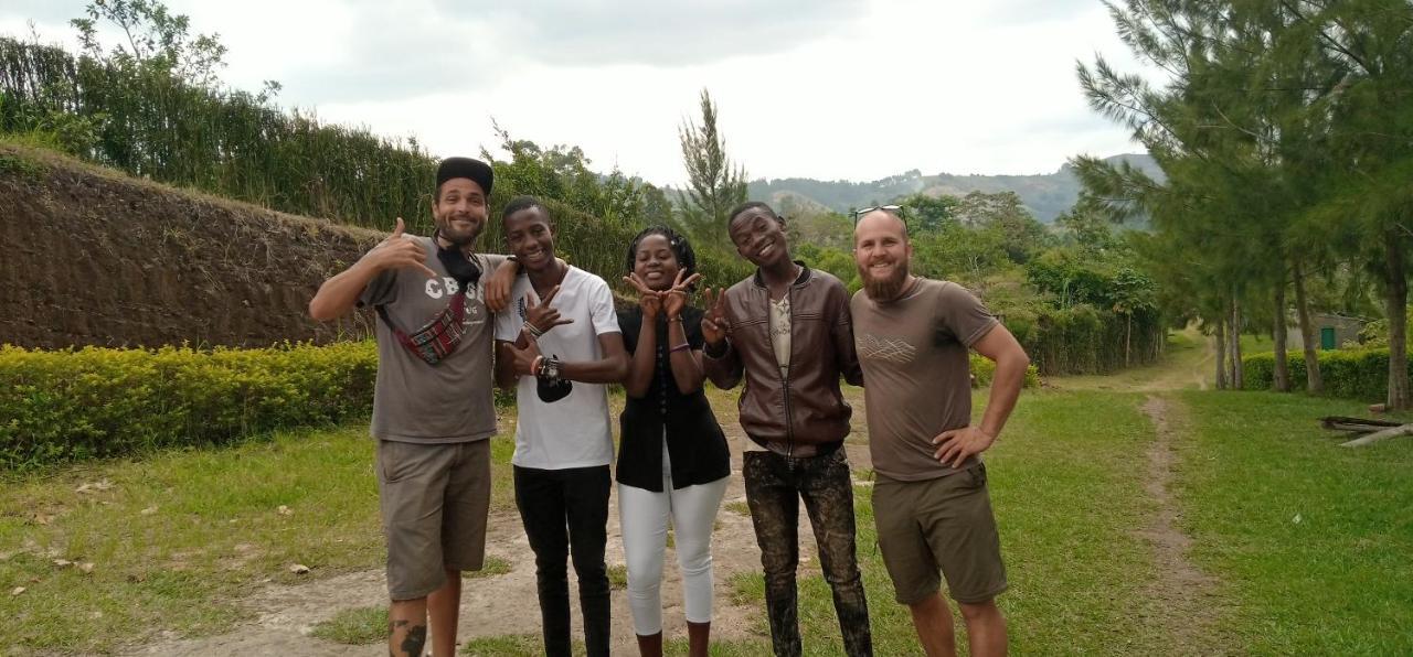Lake Lyantonde Eco Campsite Original Fort Portal 外观 照片